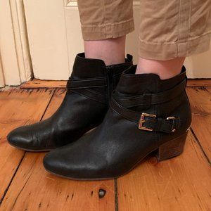 Coach Women's Size 9.5 Black and Gold Booties